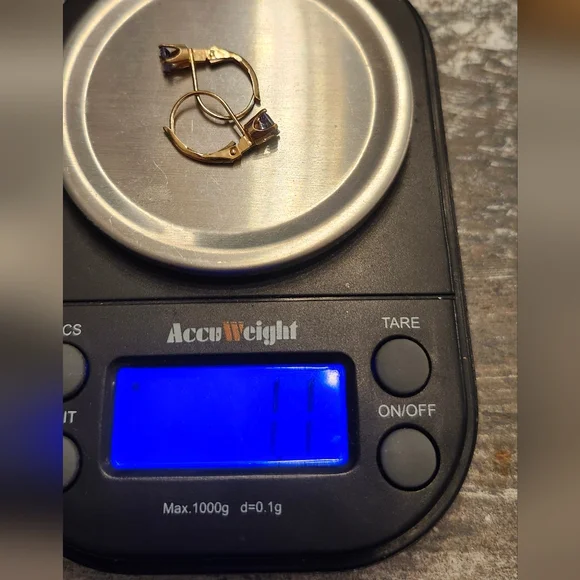 14kt gold tanzanite leverback vintage earrings - Picture 4 of 7